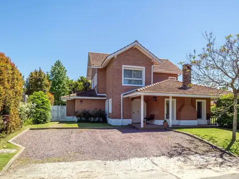 Casa en Alquiler de 3 dormitorios