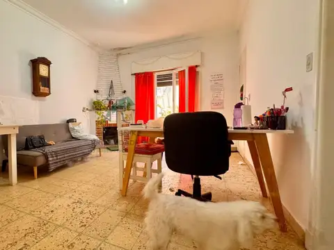 Depto Tipo Casa en Venta 40 años