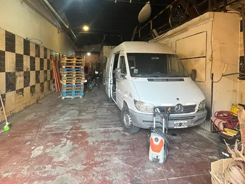Galpon en Venta 50  mts Fondo