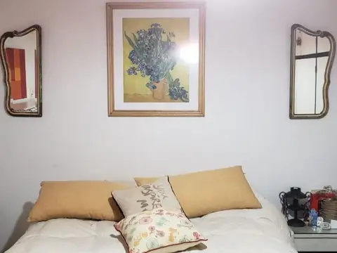 Depto Tipo Casa en Venta en Castelar, USD 74.000