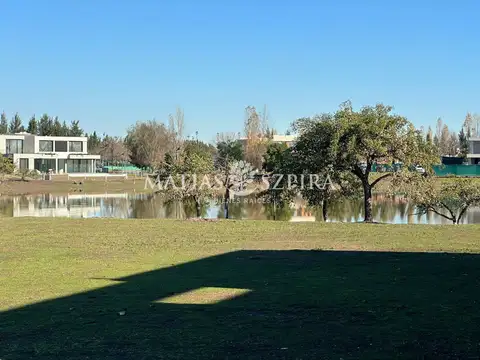 Terreno en Venta en San Nicolás, USD 245.000