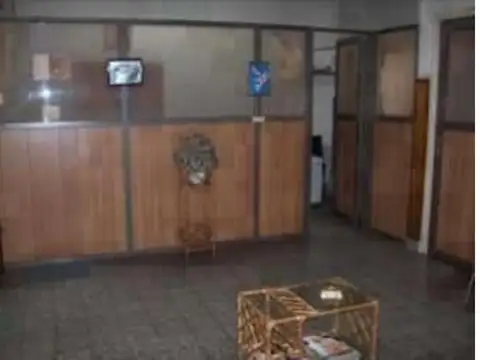 Local en Venta 48 años