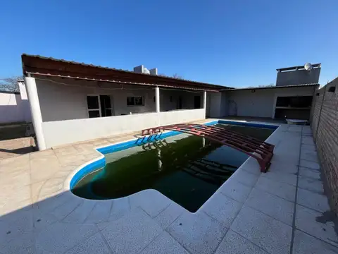 Quinta en Venta en Santa Rosa, USD 80.000