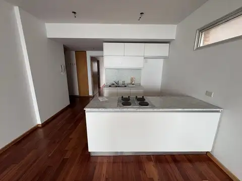 Av. del Libertador 8400