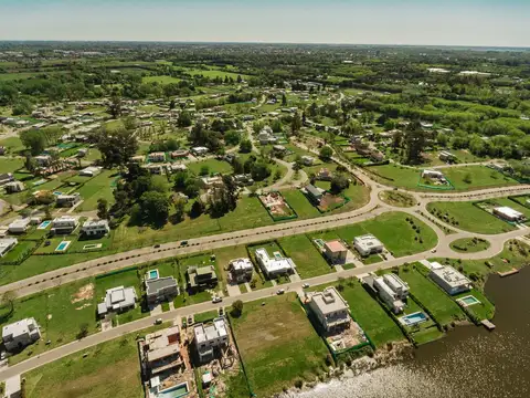 Lote al Lago en Venta en San Matias