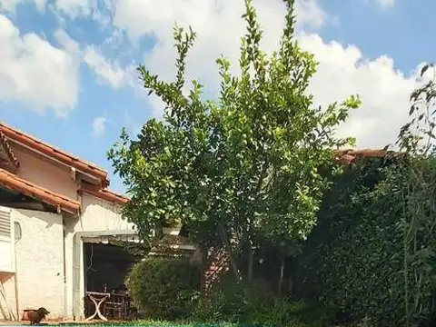 VENTA CASA CIUDAD JARDIN  CENTRO