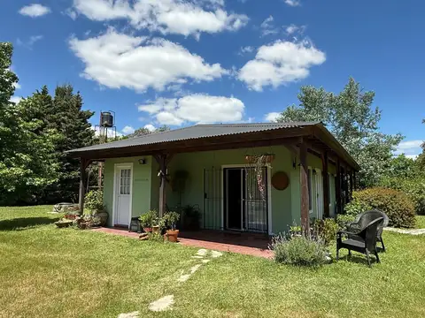 Casa 3 ambientes con 2 baños