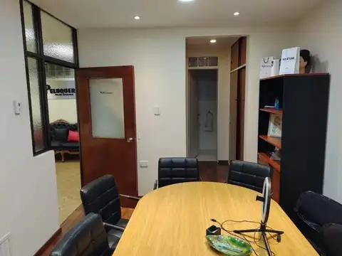 davel 500, Piso P.B.