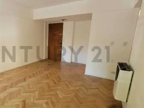 Departamento en Venta en Caballito Sur, USD 134.000