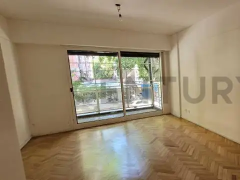 Juan Bautista alberdi 500, Piso 1