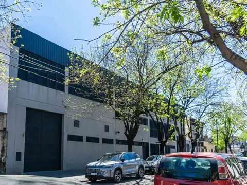 Galpon en Alquiler en Mataderos, USD 13.500