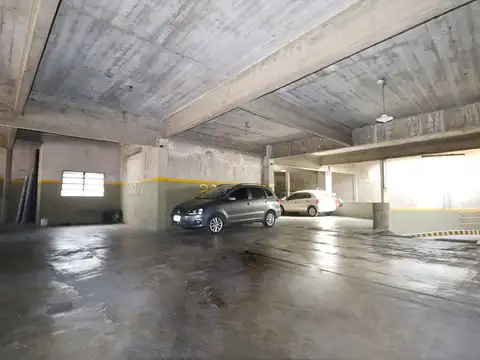 Galpon en Venta en Pompeya, USD 320.000