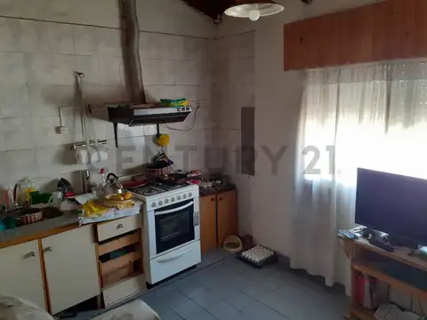 Venta casa y departamento ideal 2 familias