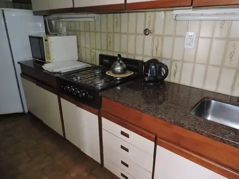 TRIUNVIRATO, AV. 400