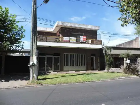 TRIUNVIRATO, AV. 400