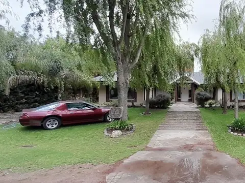 CASA EN VENTA EN BARRIO EL PARAISO COUNTRY  