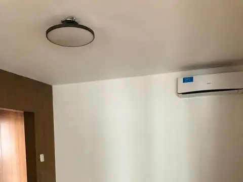 Barcelona 1900, Piso PB