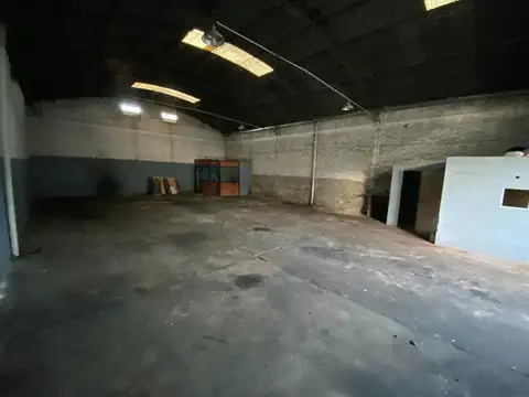 Galpon en Venta en Zarate, USD 130.000