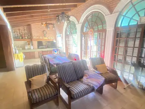 Casa en San Nicolas De Los Arroyos