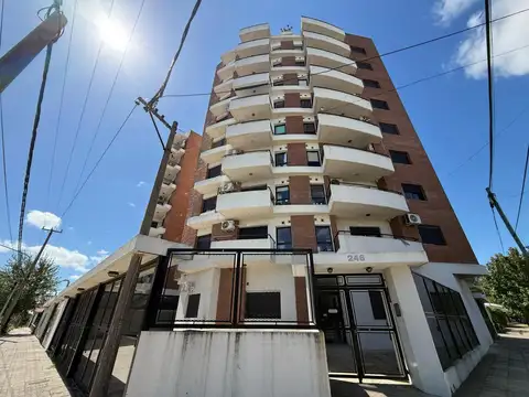 Dpto. centrico EN VENTA.