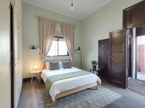 Sarmiento 2000, Piso 2