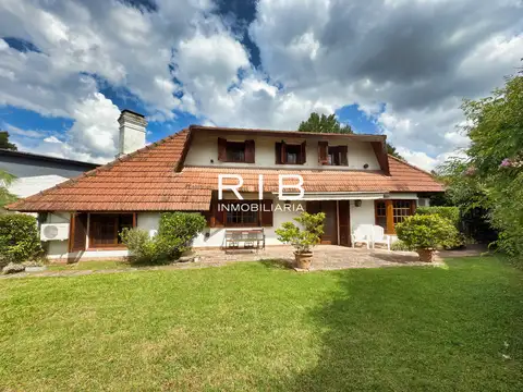 Propiedad en muy buena ubicación sobre 1 lote