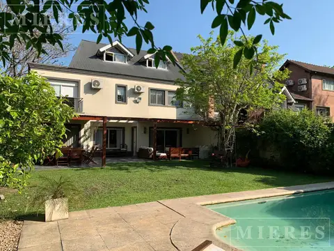 Muy linda casa en alquiler de verano