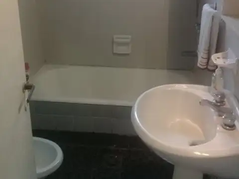 Del Valle Iberlucea 2800