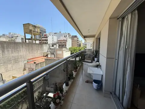 Departamento 3 ambientes con 2 baños