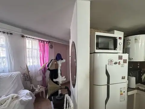 Depto Tipo Casa 3 ambientes con 2 baños