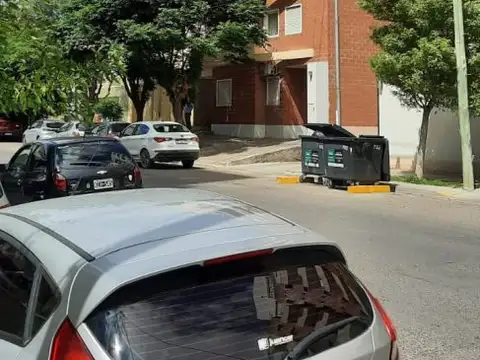 Almirante Brown 800, Piso 2