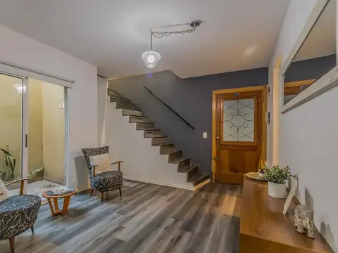 Depto Tipo Casa en Venta en Flores, USD 249.000