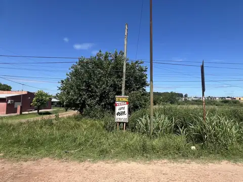 Terreno calle Mitre y Falucho San José