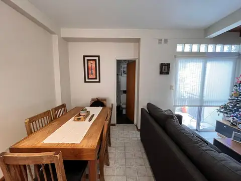 Depto Tipo Casa en Venta al Este