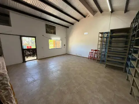 Local en alquiler Ideal para despensa - La Lomada, Capilla del Señor