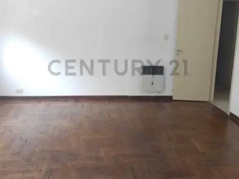 Casa en 3 e/ 41 y 42 | Alquiler