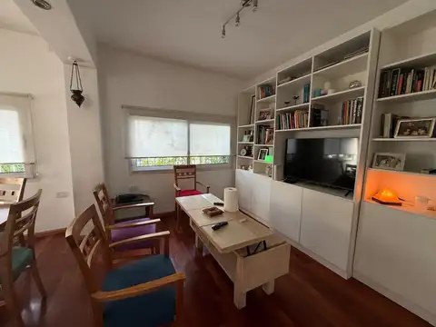 Depto Tipo Casa en Venta de 4 dormitorios