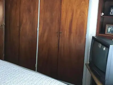 Depto Tipo Casa en Venta con 1 cocheras