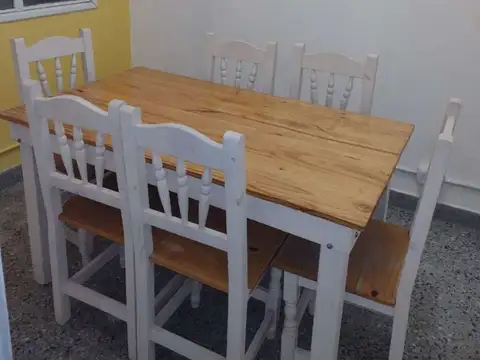 Depto Tipo Casa en Alquiler de 8 ambientes