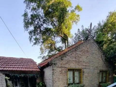 CASA EN VENTA EN BELLA VISTA