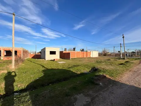Lotes en VENTA | Barrio Lomas Altas de Romero - 173 Y 526  - Escritura inmediata