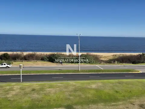 Pent house en 1° fila.   A ESTRENAR