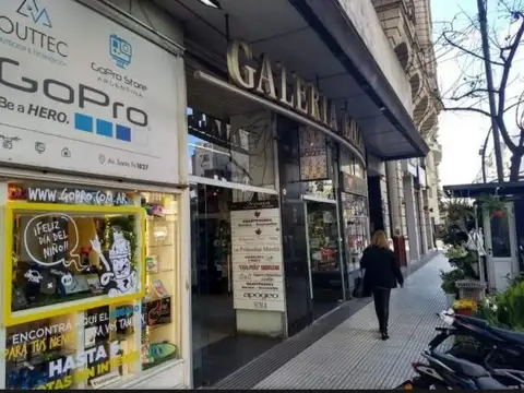 Local  en galería - Recoleta