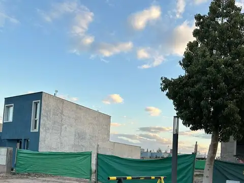 Terreno en Venta 36  mts Fondo
