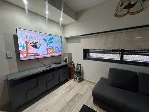 Casa 6 ambientes con 3 baños