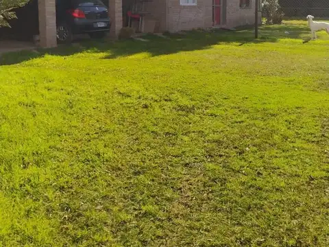 Casa 2 ambientes con 1 baño