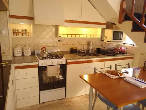 Depto Tipo Casa 3 ambientes con 1 baño