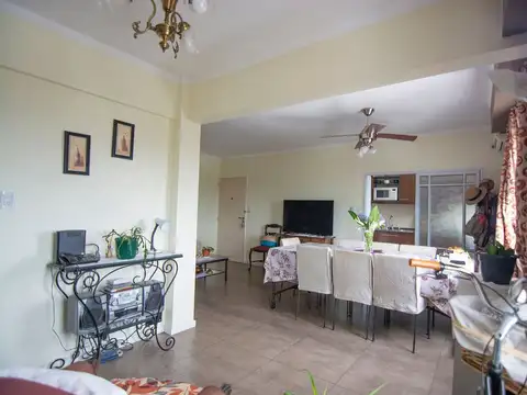 Departamento 4 ambientes con 1 baño
