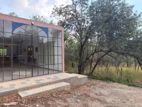 Casa en venta - 1 Dormitorio 1 Baño - Córdoba