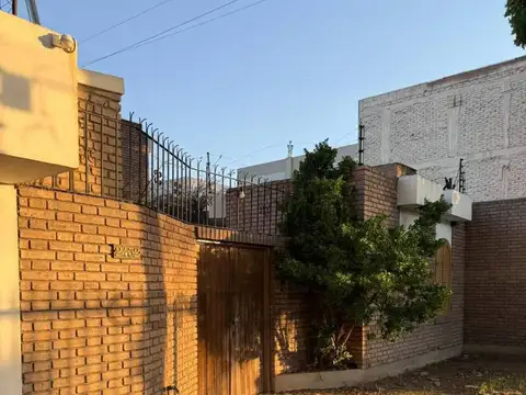 Casa en Alquiler en Godoy Cruz, USD 1.400